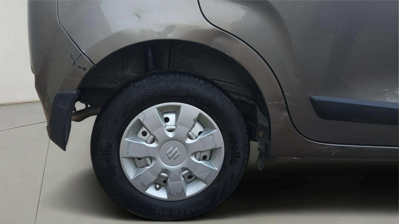 2021 Maruti New Wagon-R LXI CNG 1.0, CNG, Manual, 1,43,760 km, Right Rear Wheel