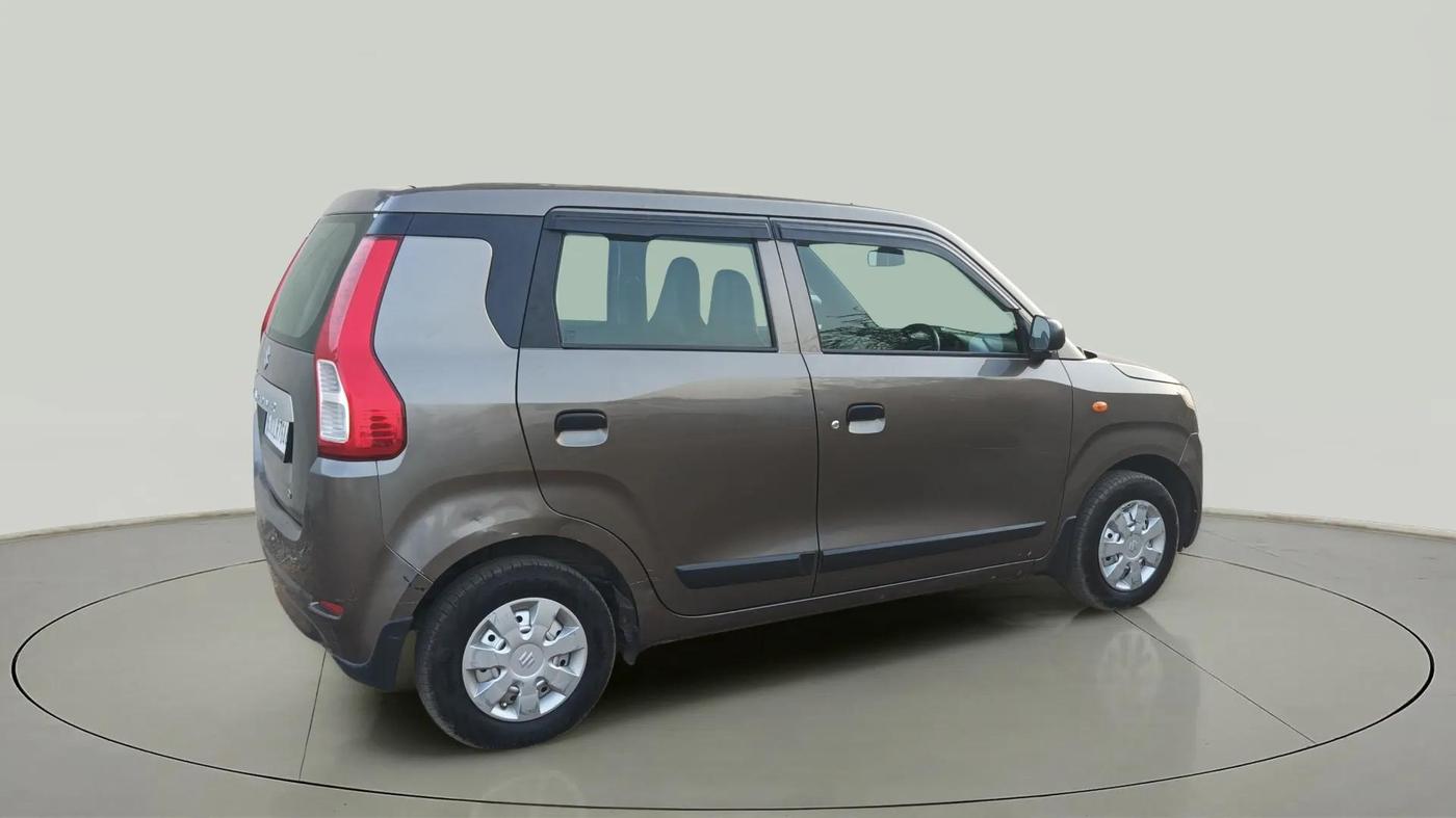 2021 Maruti New Wagon-R LXI CNG 1.0, CNG, Manual, 1,43,760 km, Right Back Diagonal