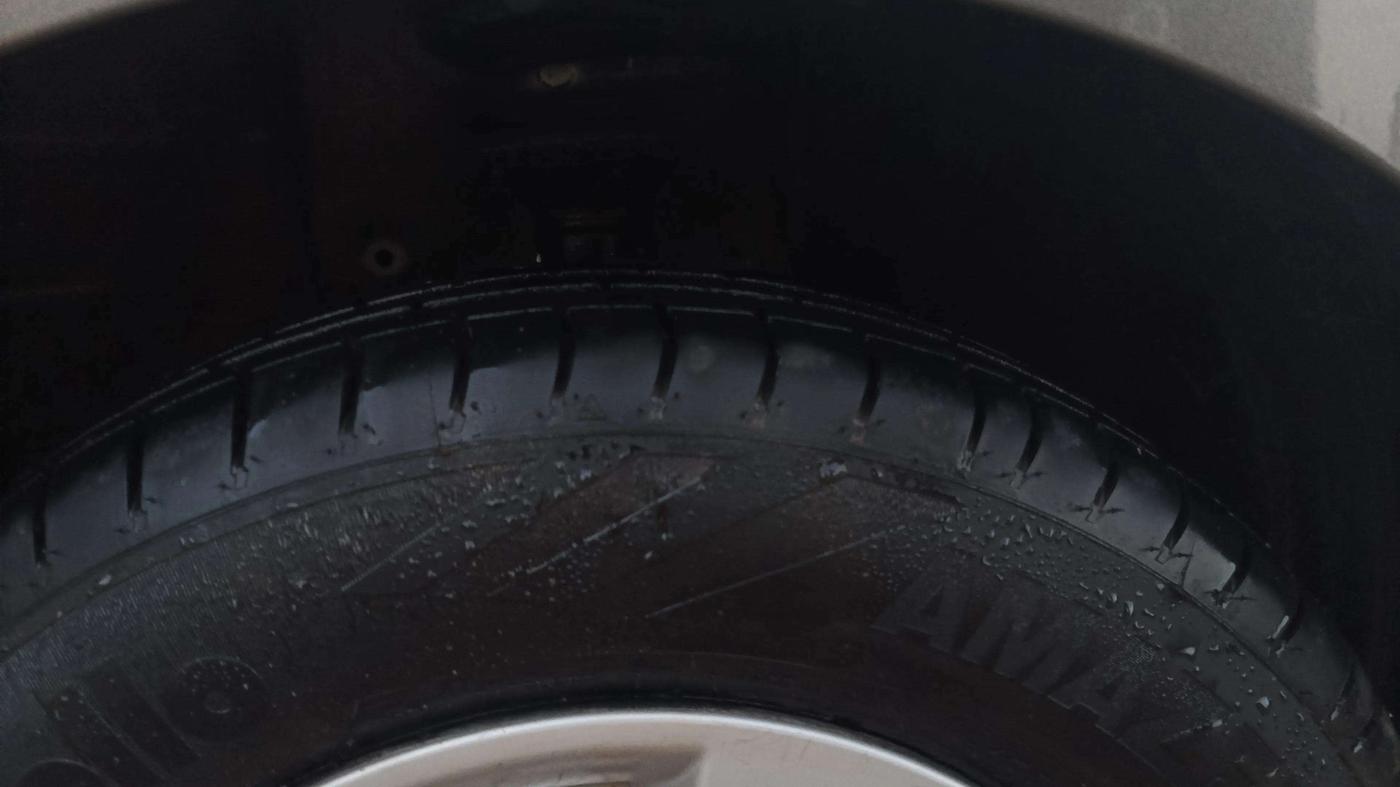 2021 Maruti New Wagon-R LXI CNG 1.0, CNG, Manual, 1,43,760 km, Right Front Tyre Tread