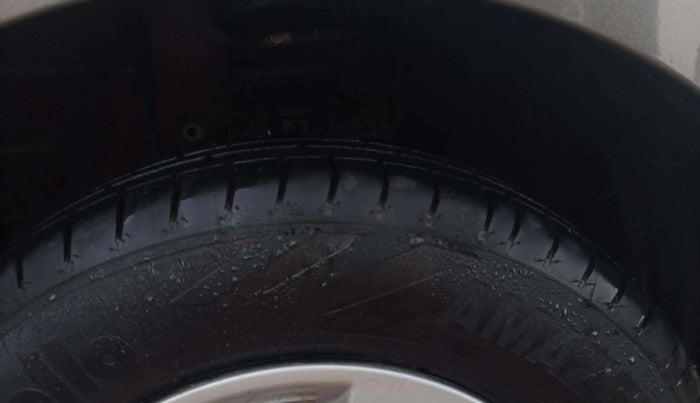 2021 Maruti New Wagon-R LXI CNG 1.0, CNG, Manual, 1,43,760 km, Right Front Tyre Tread