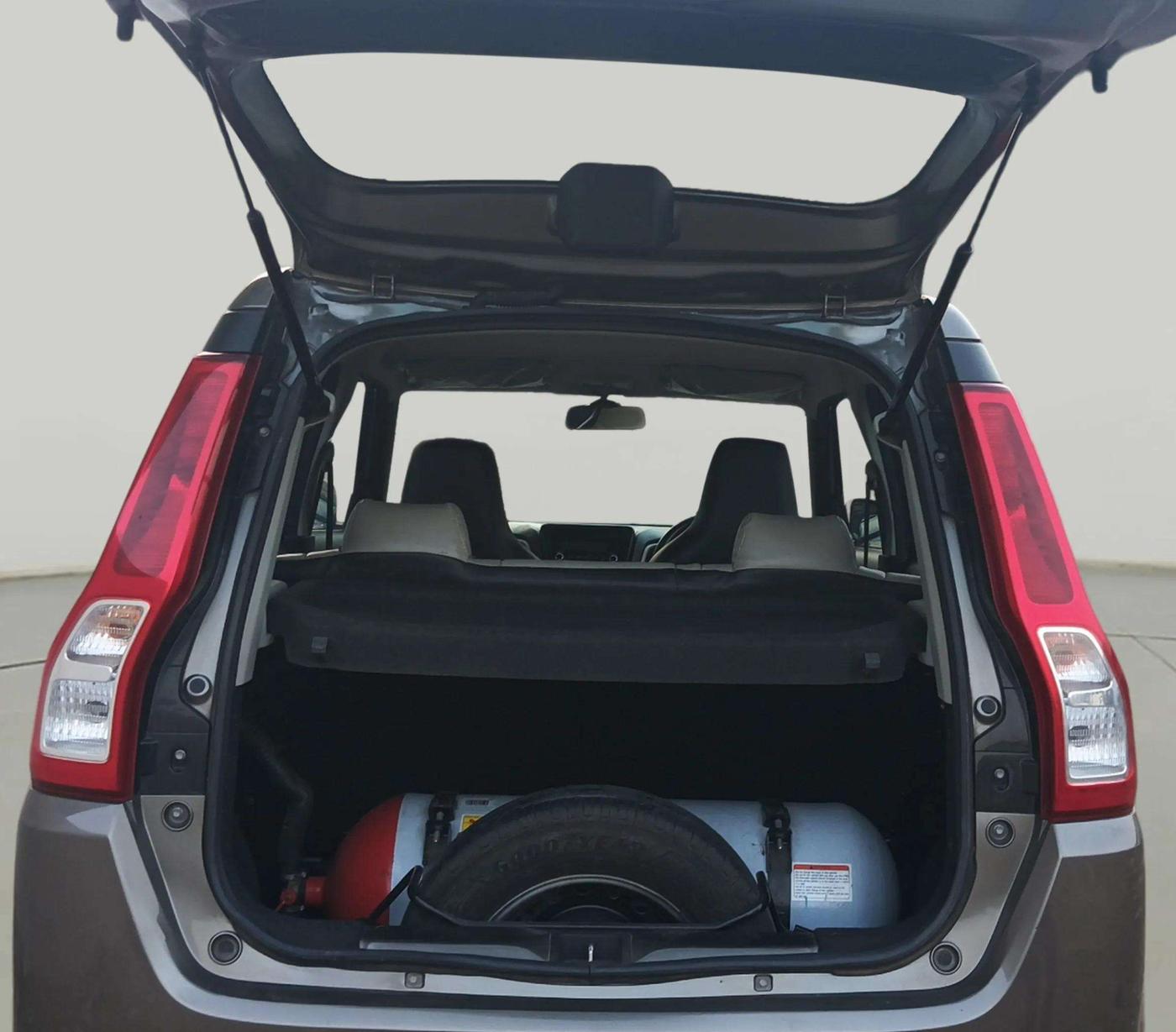 2021 Maruti New Wagon-R LXI CNG 1.0, CNG, Manual, 1,43,760 km, Boot Door Open