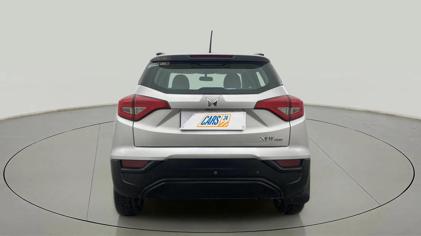 2023 Mahindra XUV300 W6 1.5 Diesel, Diesel, Manual, 61,712 km, Back/Rear