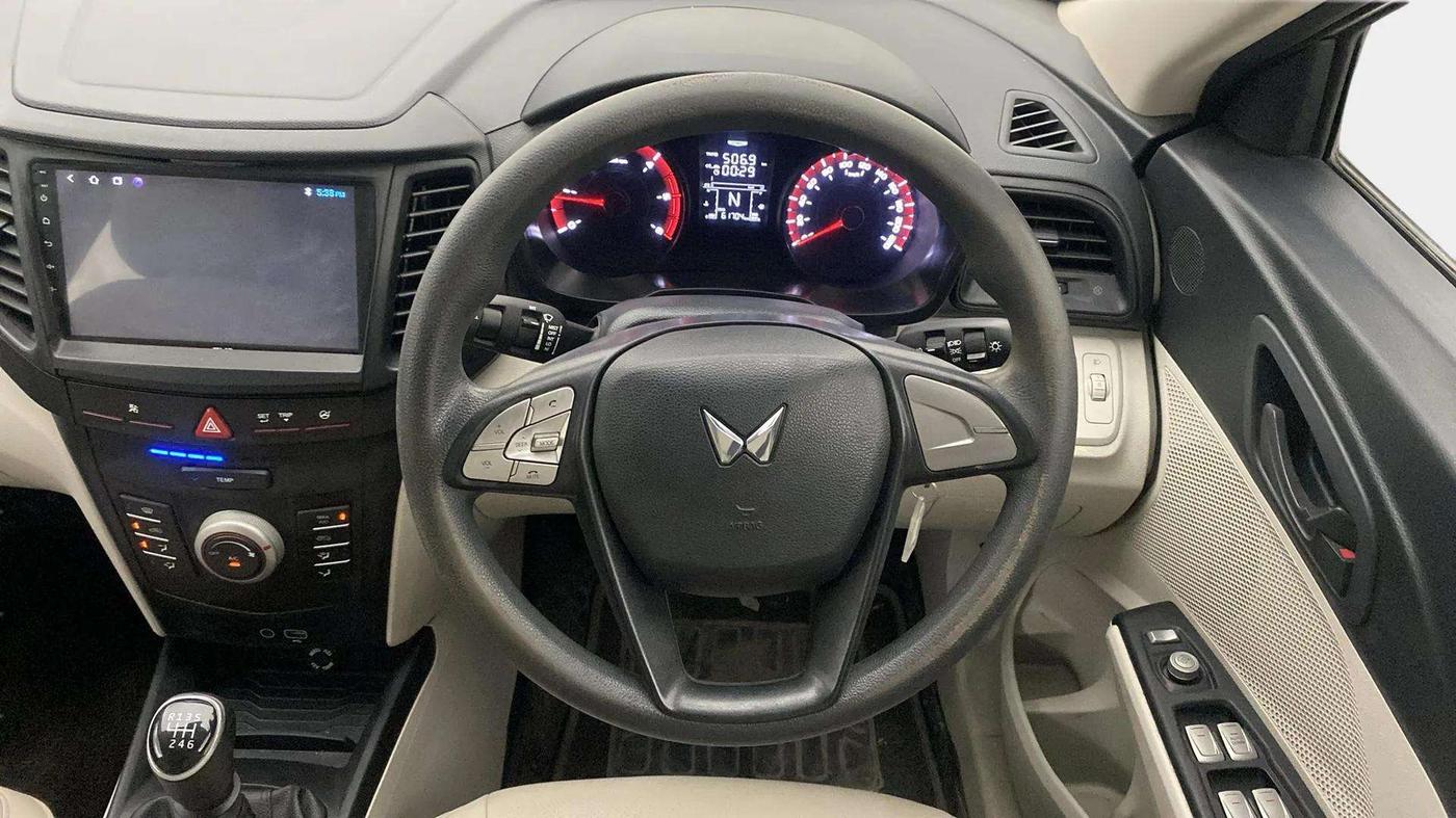 2023 Mahindra XUV300 W6 1.5 Diesel, Diesel, Manual, 61,712 km, Steering Wheel Close Up