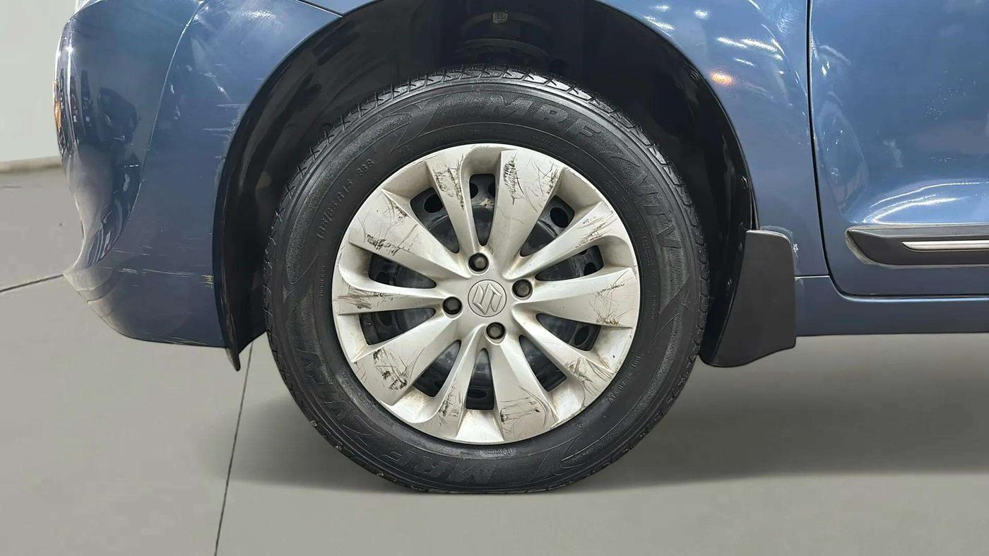 2016 Maruti Baleno DELTA PETROL 1.2, Petrol, Manual, 48,469 km, Left Front Wheel