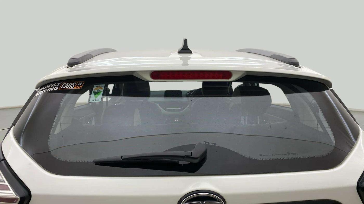 2023 Tata NEXON XZA PLUS SUNROOF PETROL, Petrol, Automatic, 22,759 km, Rear Windshield
