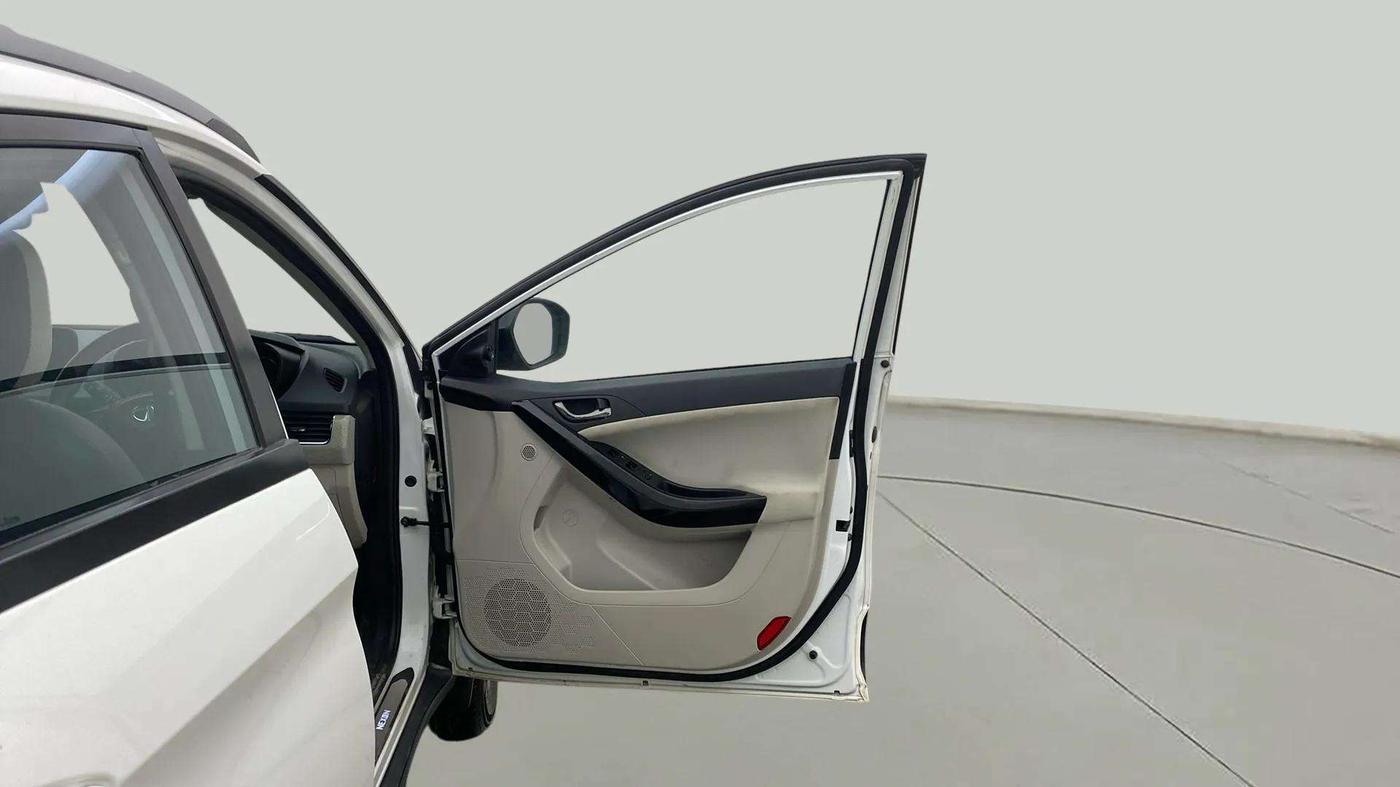 2023 Tata NEXON XZA PLUS SUNROOF PETROL, Petrol, Automatic, 22,759 km, RHS Front Door