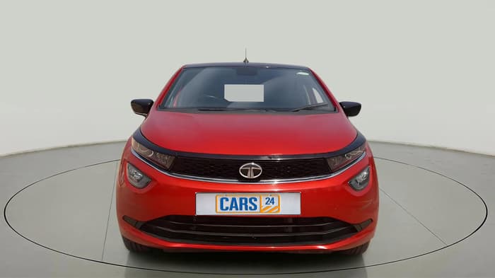 2025 Tata ALTROZ XZA PLUS, Petrol, Automatic, 5,210 km, Front