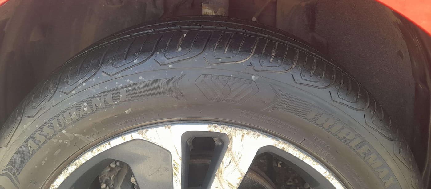 2025 Tata ALTROZ XZA PLUS, Petrol, Automatic, 5,210 km, Left Front Tyre Tread