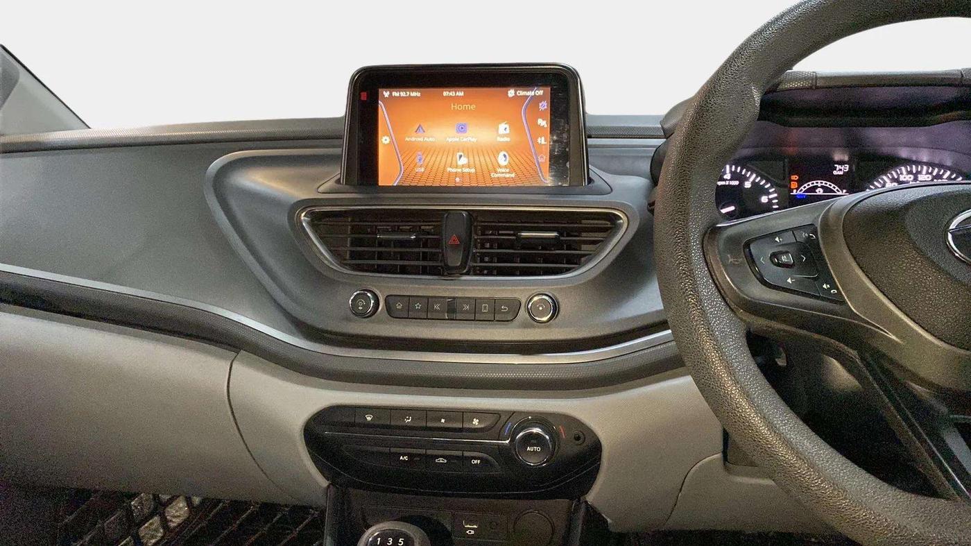 2020 Tata ALTROZ XT PETROL, Petrol, Manual, 44,987 km, Air Conditioner