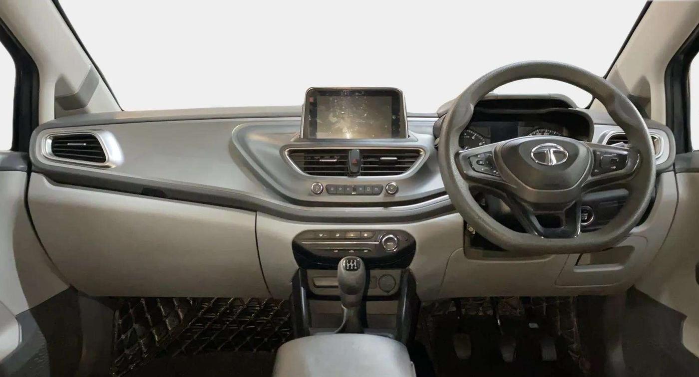 2020 Tata ALTROZ XT PETROL, Petrol, Manual, 44,987 km, Dashboard