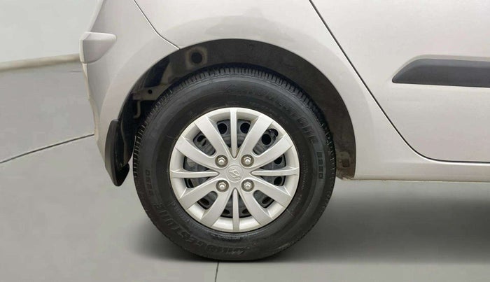 2015 Hyundai i10 SPORTZ 1.1, Petrol, Manual, 25,060 km, Right Rear Wheel