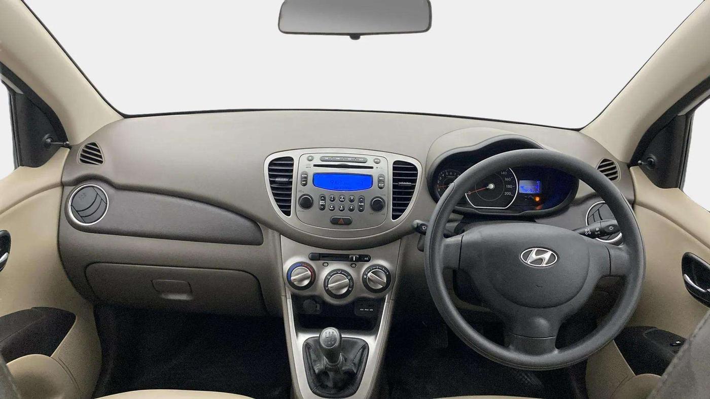 2015 Hyundai i10 SPORTZ 1.1, Petrol, Manual, 25,060 km, Dashboard