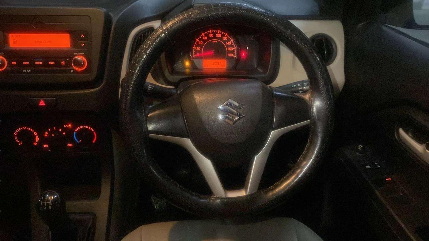 2023 Maruti New Wagon-R VXI 1.0, Petrol, Manual, 30,113 km, Steering Wheel Close Up