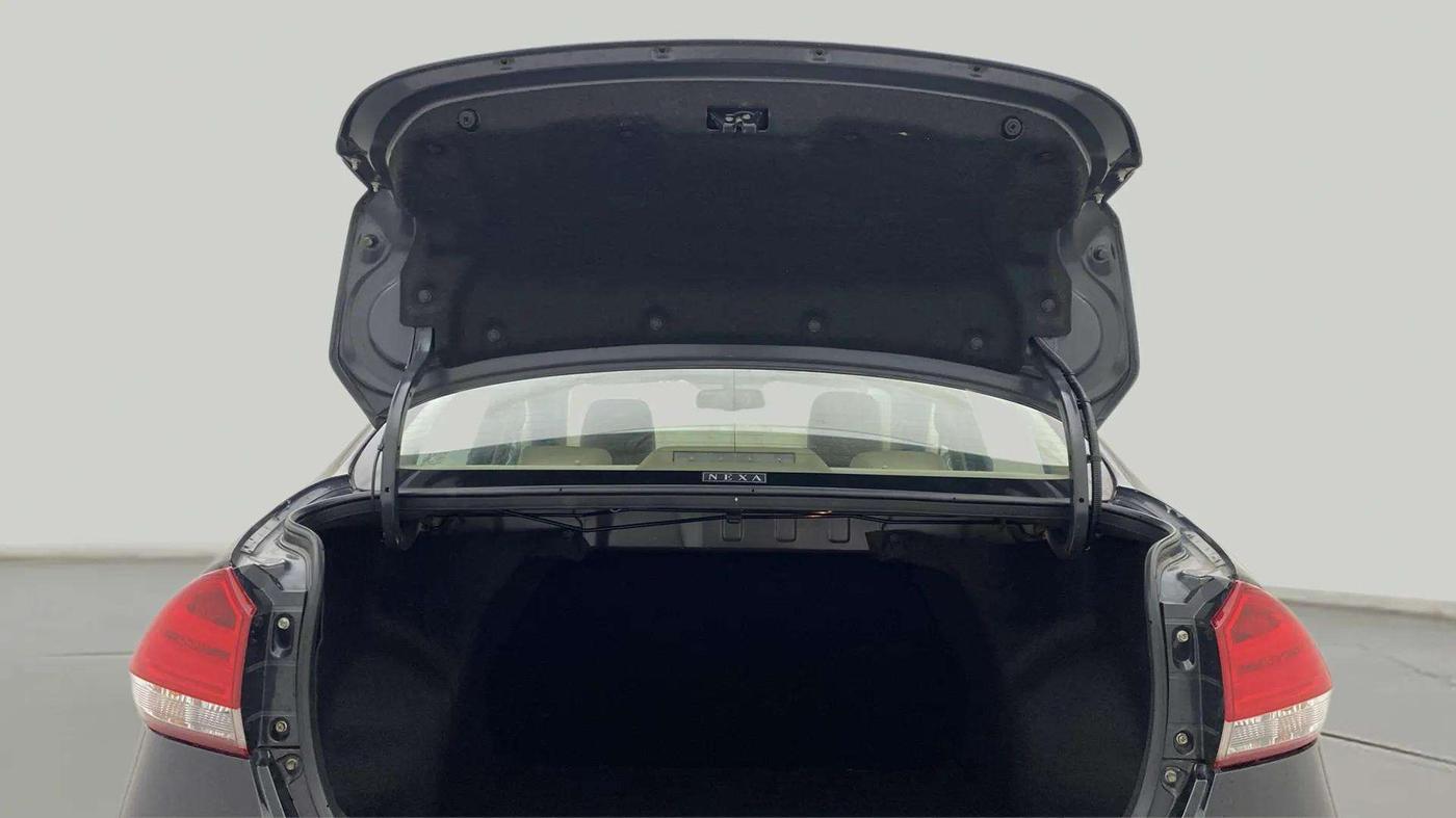 2019 Maruti Ciaz ALPHA  AT 1.5 SHVS PETROL, Petrol, Automatic, 41,978 km, Boot Door Open
