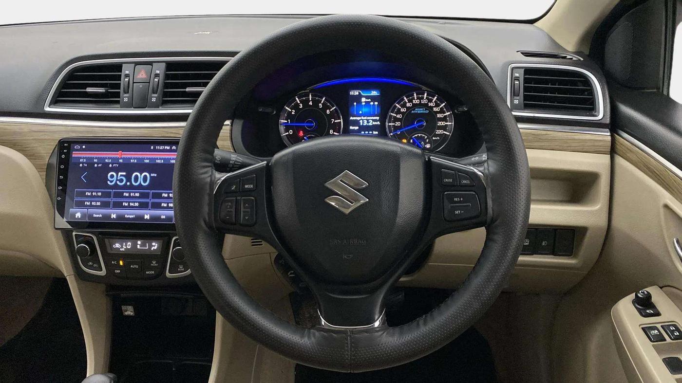 2019 Maruti Ciaz ALPHA  AT 1.5 SHVS PETROL, Petrol, Automatic, 41,978 km, Steering Wheel Close Up