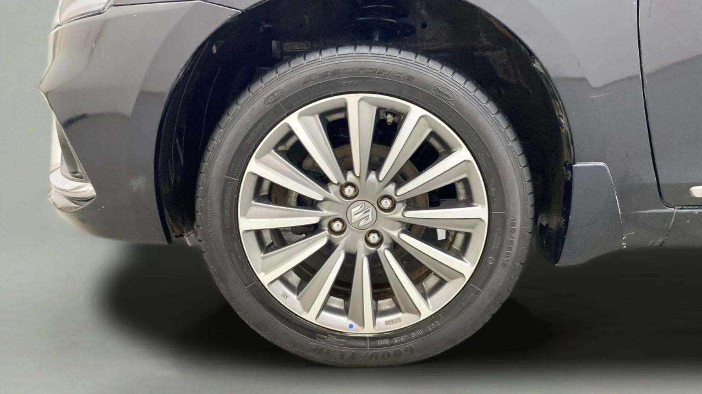 2019 Maruti Ciaz ALPHA  AT 1.5 SHVS PETROL, Petrol, Automatic, 41,978 km, Left Front Wheel