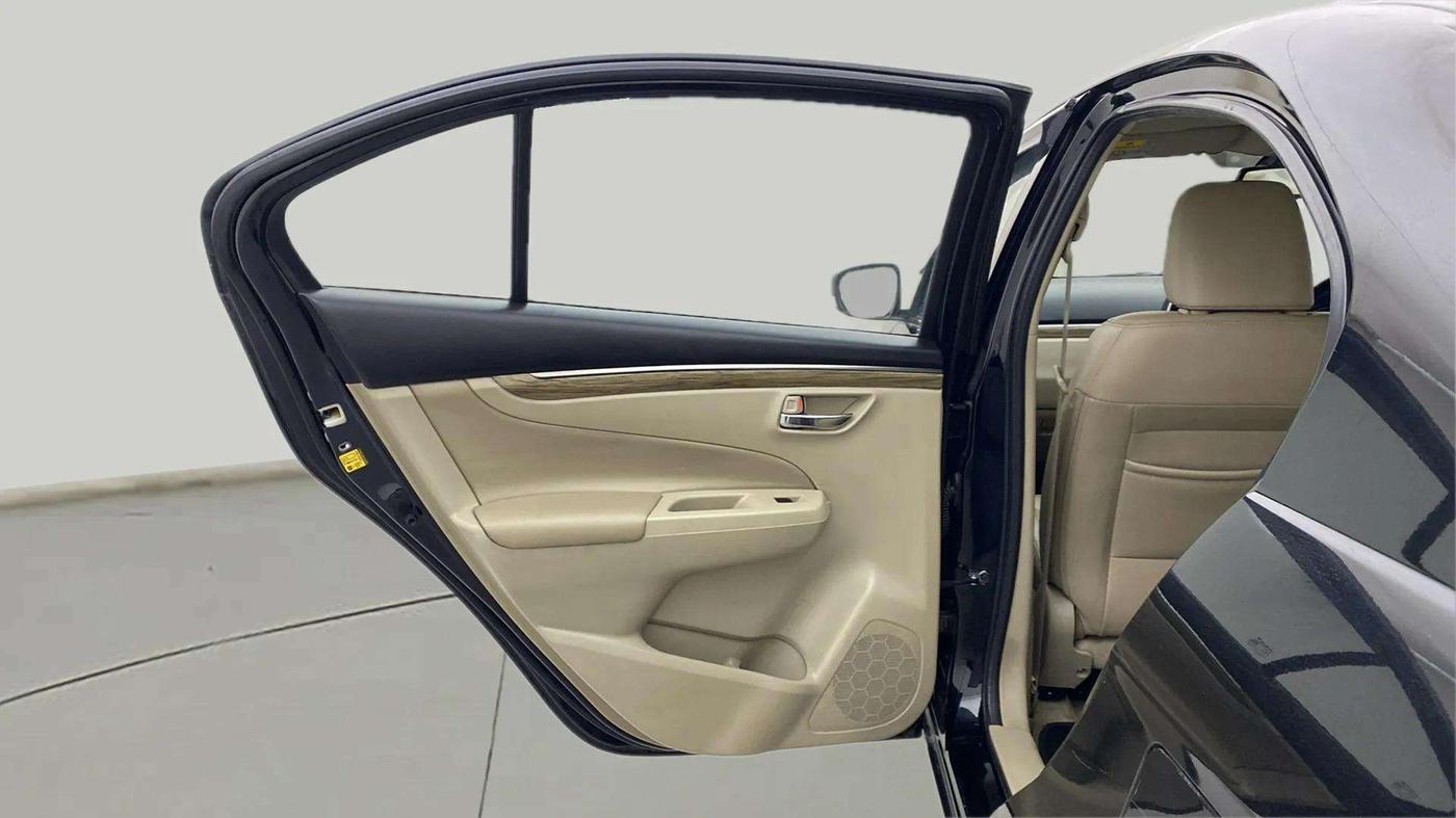 2019 Maruti Ciaz ALPHA  AT 1.5 SHVS PETROL, Petrol, Automatic, 41,978 km, LHS Rear Door