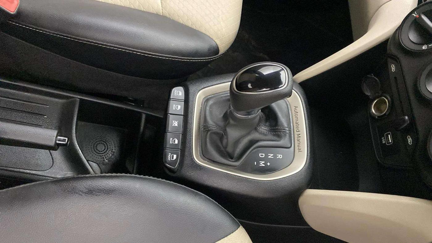 2018 Hyundai NEW SANTRO SPORTZ AMT, Petrol, Automatic, 16,161 km, Gear Lever