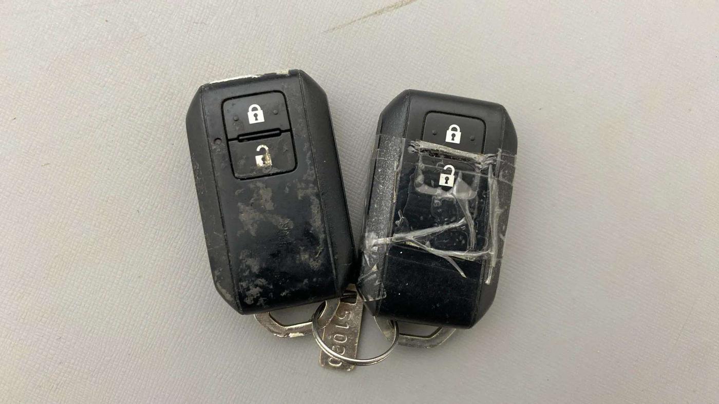 2019 Maruti Swift ZXI PLUS AMT, Petrol, Automatic, 97,317 km, Key Close Up