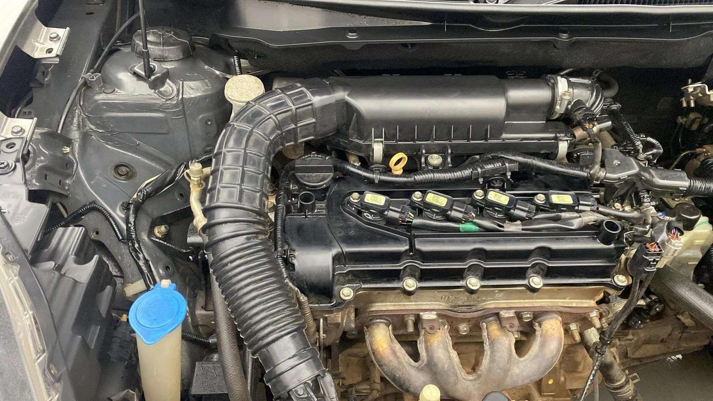 2019 Maruti Swift ZXI PLUS AMT, Petrol, Automatic, 97,317 km, Engine View - Right