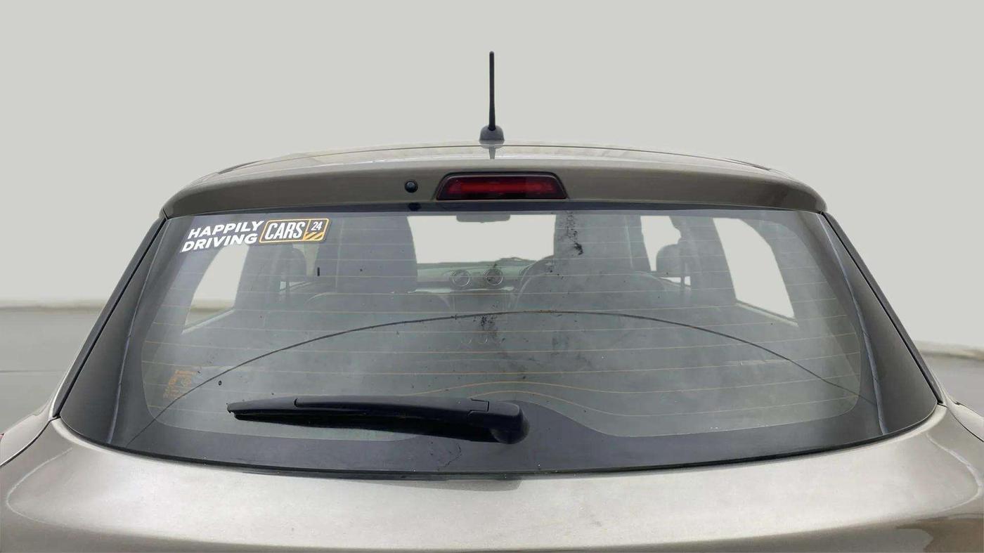 2019 Maruti Swift ZXI PLUS AMT, Petrol, Automatic, 97,317 km, Rear Windshield
