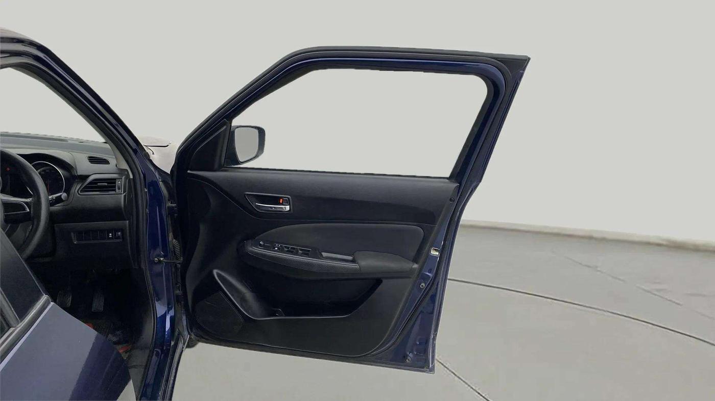 2023 Maruti Swift VXI, Petrol, Manual, 42,321 km, RHS Front Door