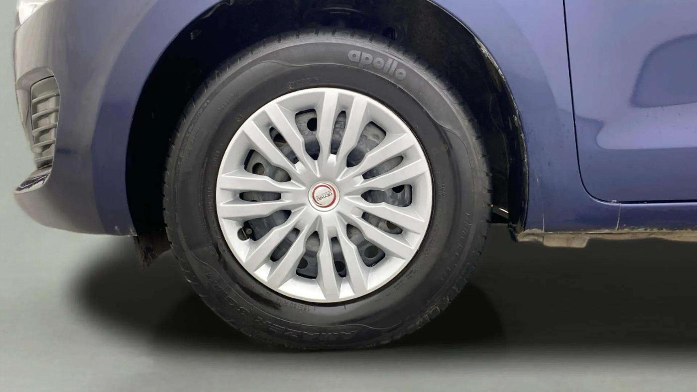 2023 Maruti Swift VXI, Petrol, Manual, 42,321 km, Left Front Wheel