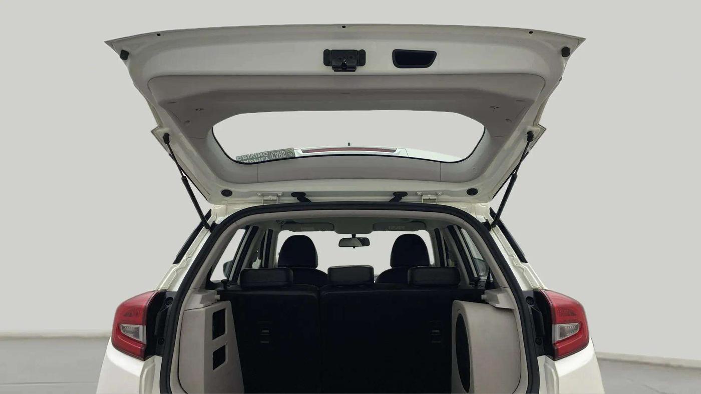 2020 Mahindra XUV300 W6 1.5 DIESEL AMT, Diesel, Automatic, 67,899 km, Boot Door Open
