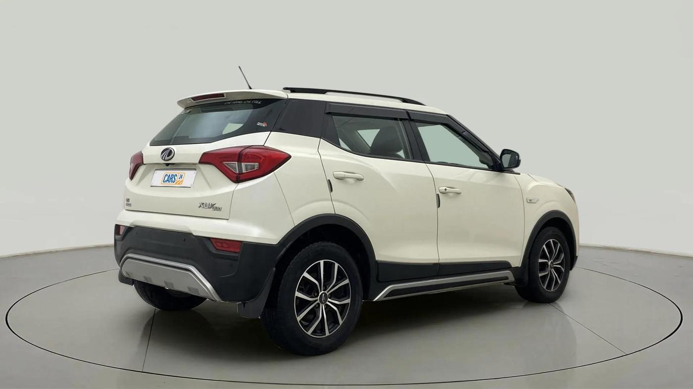 2020 Mahindra XUV300 W6 1.5 DIESEL AMT, Diesel, Automatic, 67,899 km, Right Back Diagonal