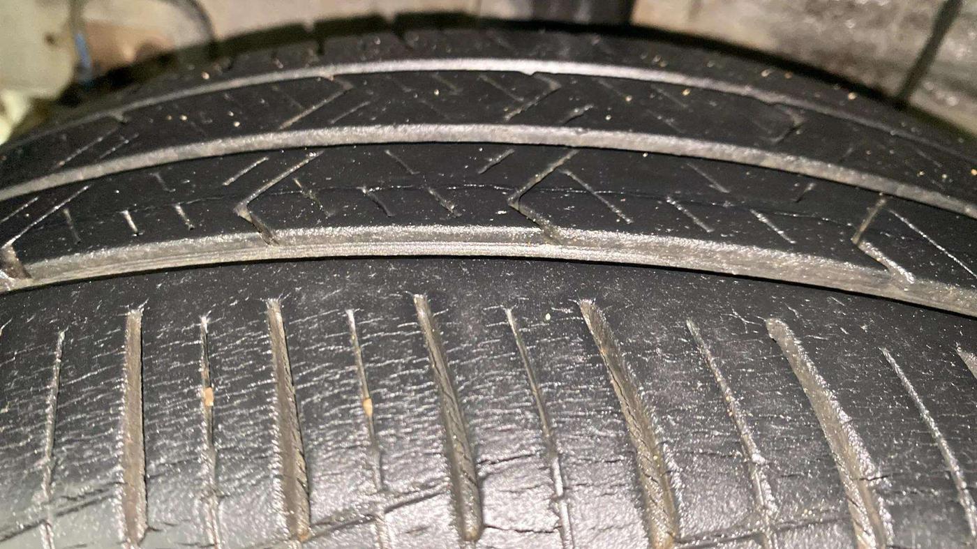 2019 Hyundai Grand i10 ASTA 1.2 KAPPA VTVT, Petrol, Manual, 20,005 km, Right Rear Tyre Tread