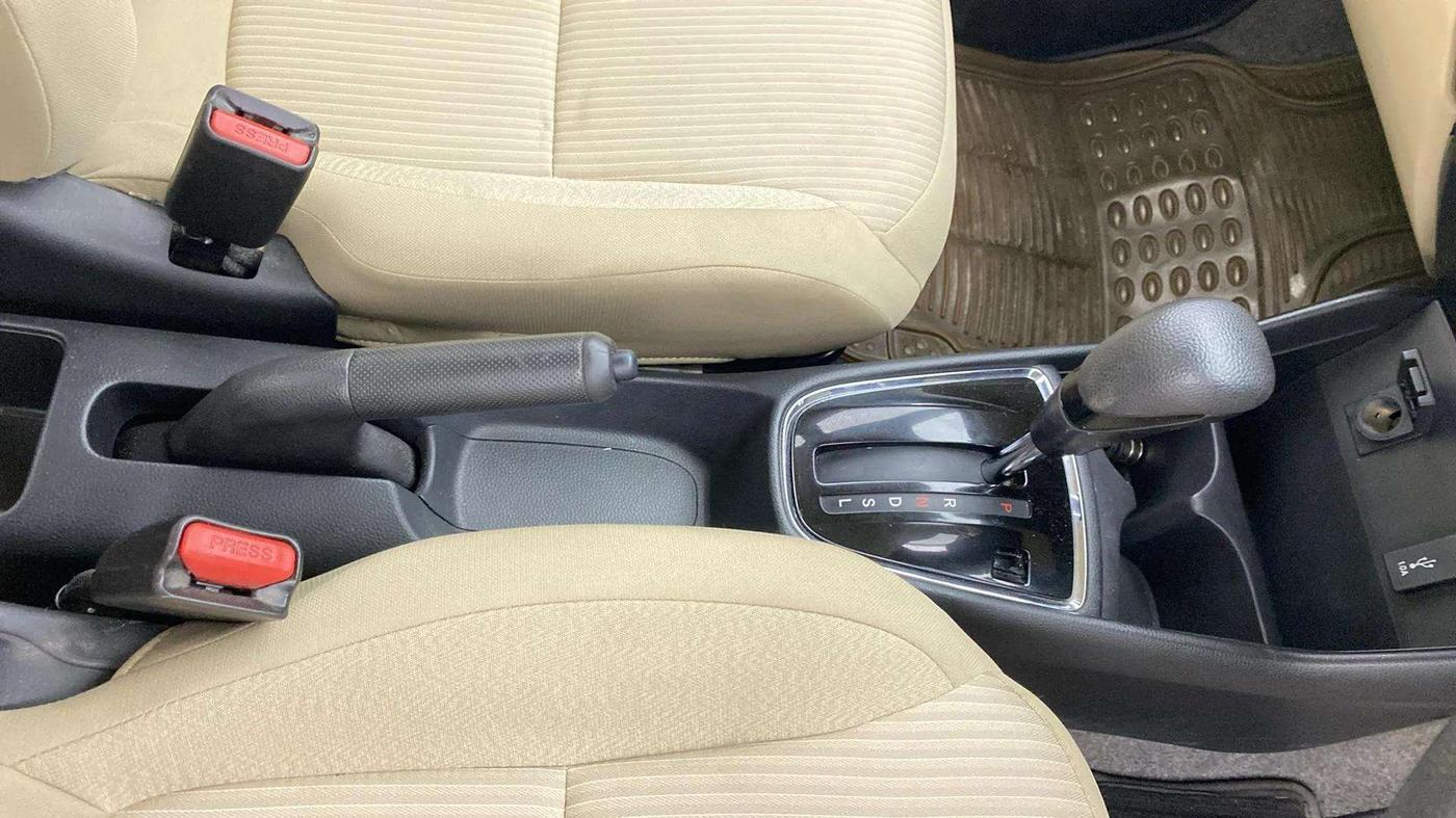 2019 Honda Amaze 1.2L I-VTEC S CVT, Petrol, Automatic, 71,109 km, Gear Lever