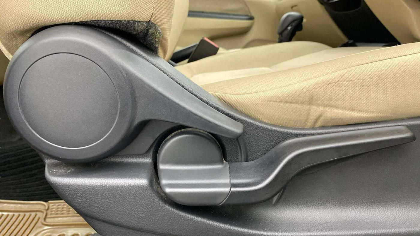 2019 Honda Amaze 1.2L I-VTEC S CVT, Petrol, Automatic, 71,109 km, Driver Side Adjustment Panel