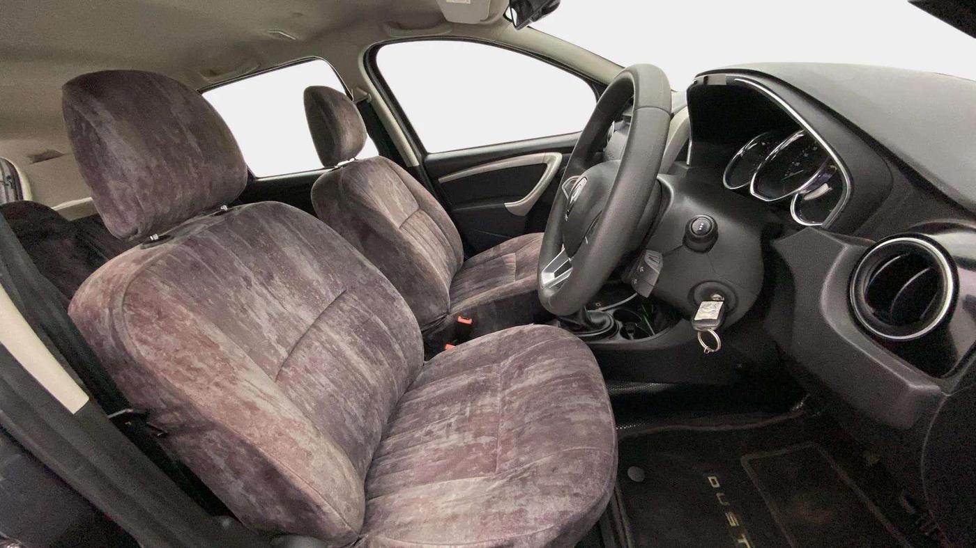 2020 Renault Duster RXS 1.5 PETROL MT, Petrol, Manual, 55,951 km, Right Side Front Door Cabin