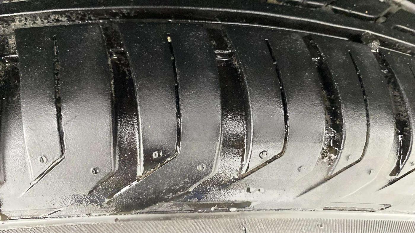 2020 Renault Duster RXS 1.5 PETROL MT, Petrol, Manual, 55,951 km, Right Rear Tyre Tread