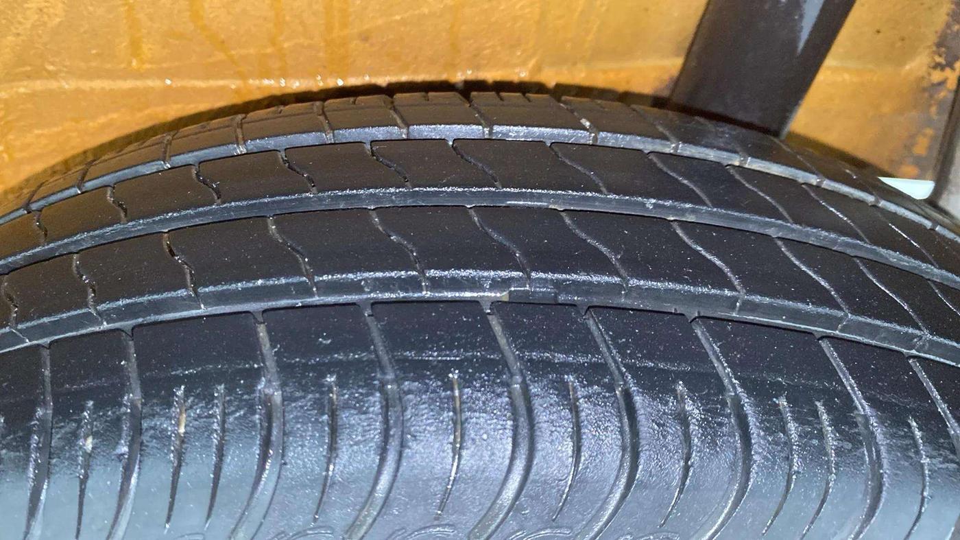 2020 Maruti S PRESSO VXI PLUS AMT, Petrol, Automatic, 19,771 km, Left Rear Tyre Tread