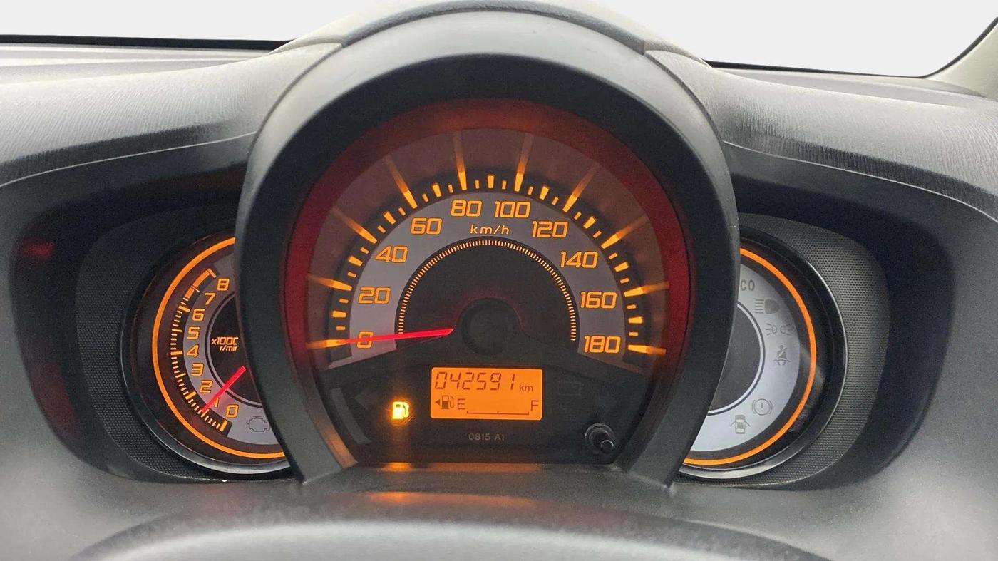 2014 Honda Brio S MT, Petrol, Manual, 42,887 km, Odometer Image