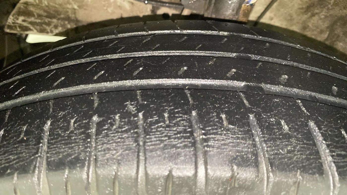 2020 Maruti XL6 ZETA MT, Petrol, Manual, 84,851 km, Left Front Tyre Tread