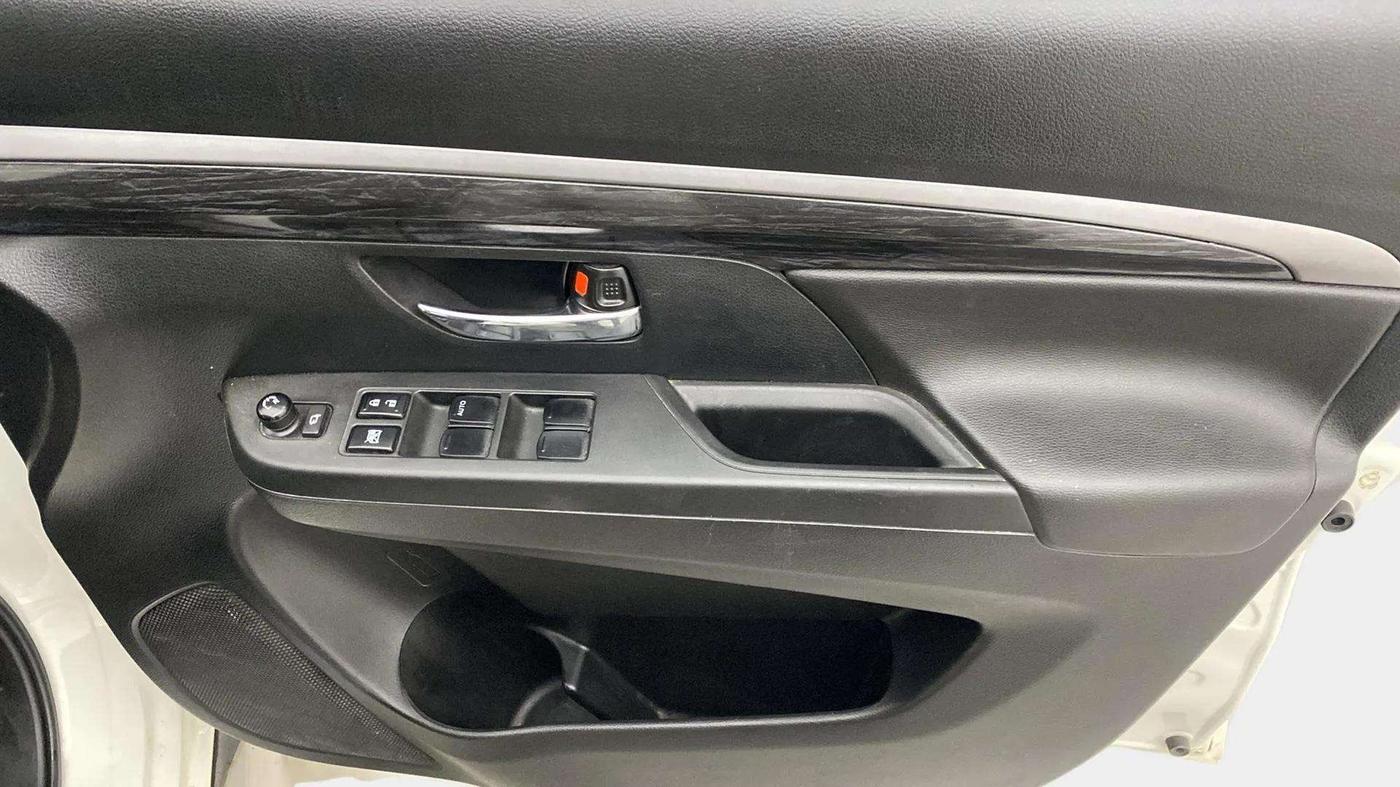 2020 Maruti XL6 ZETA MT, Petrol, Manual, 84,851 km, Driver Side Door Panels Control