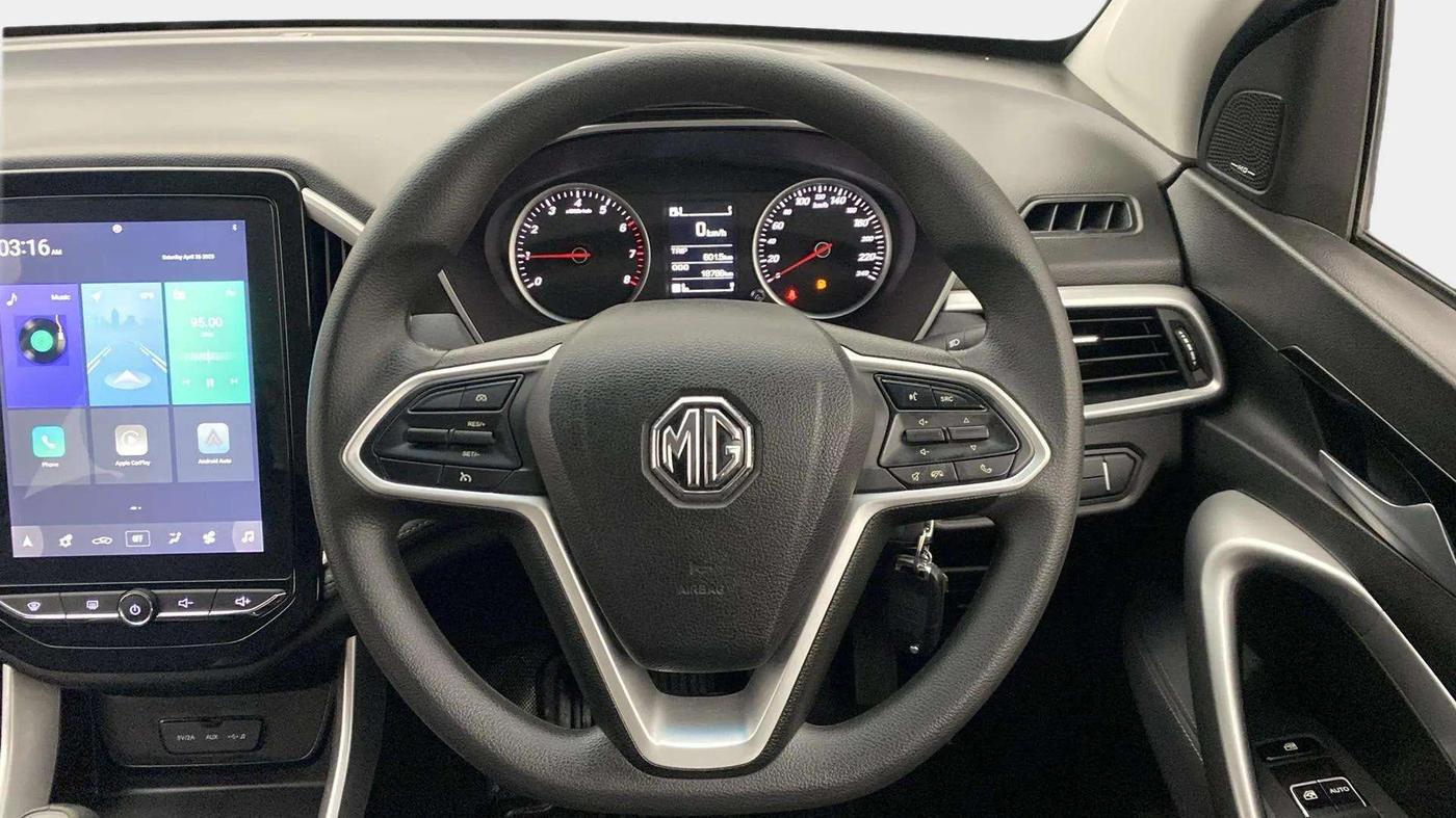 2021 MG HECTOR SUPER 1.5 PETROL, Petrol, Manual, 19,106 km, Steering Wheel Close Up