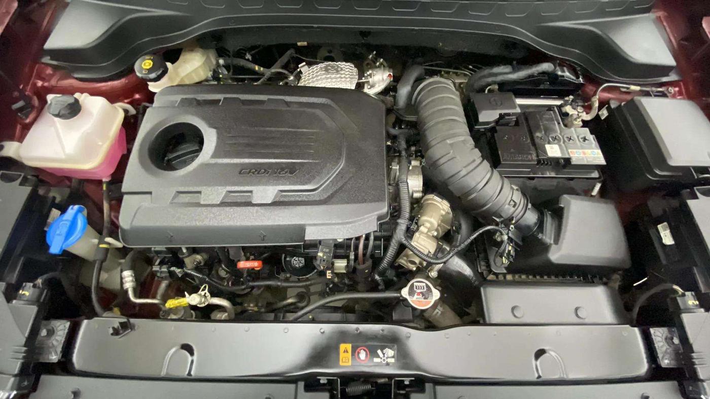 2021 KIA SONET HTX 1.5, Diesel, Manual, 30,279 km, Engine View