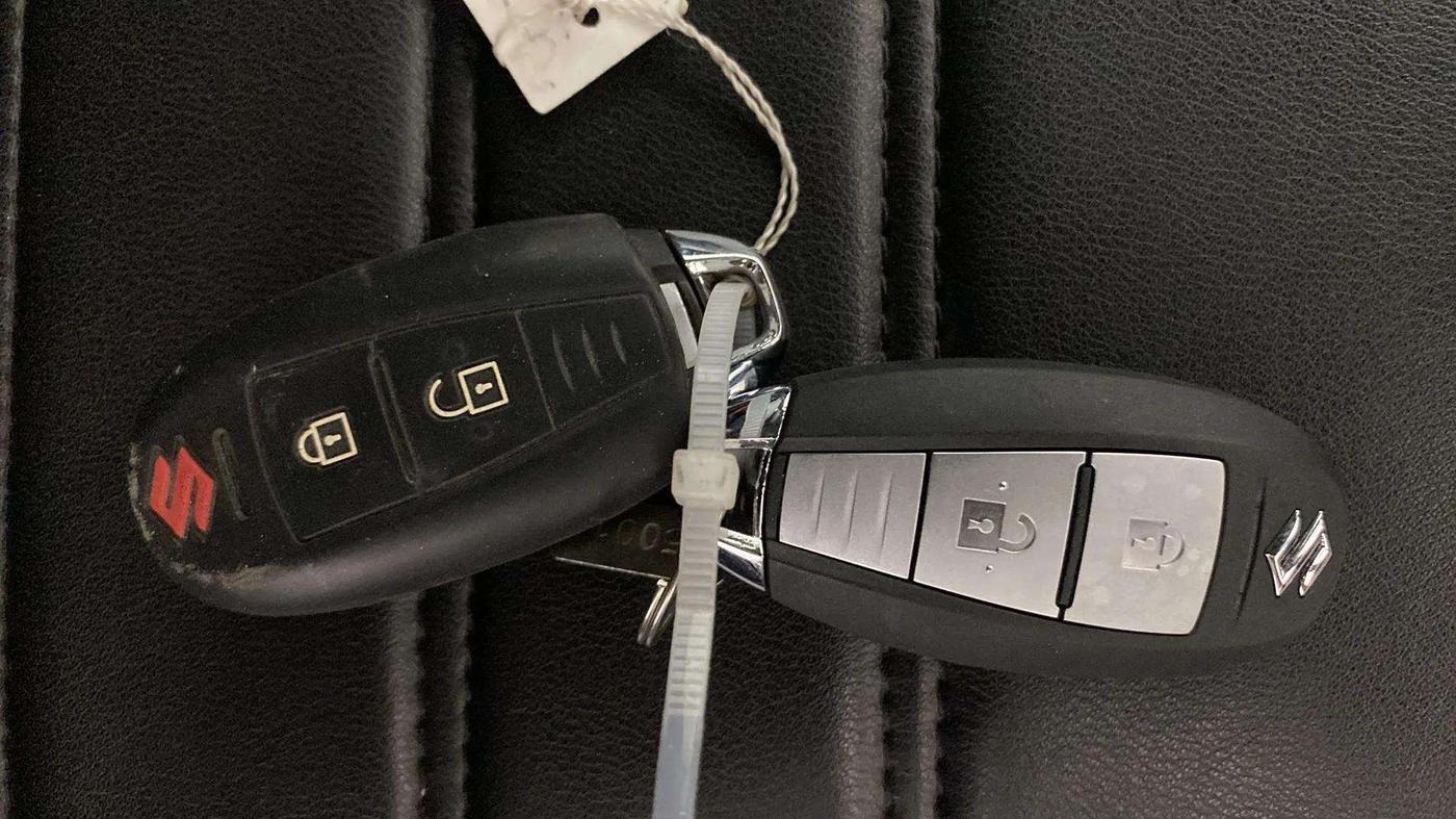 2018 Maruti Baleno ZETA PETROL 1.2, Petrol, Manual, 62,295 km, Key Close Up