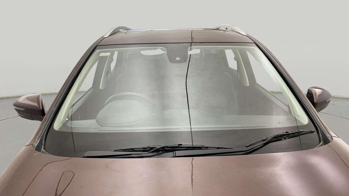 2019 MG HECTOR SHARP HYBRID 1.5 PETROL, Petrol, Manual, 50,676 km, Front Windshield