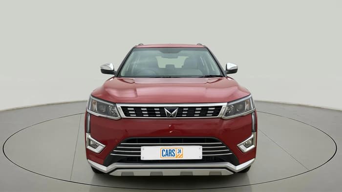 2024 Mahindra XUV300 W8 (O) 1.2 PETROL AMT, Petrol, Automatic, 2,826 km, Front