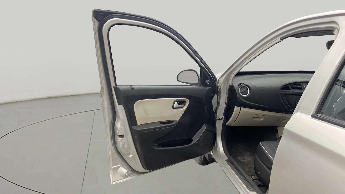 2022 Maruti Alto LXI OPT CNG, CNG, Manual, 39,737 km, LHS Front Door