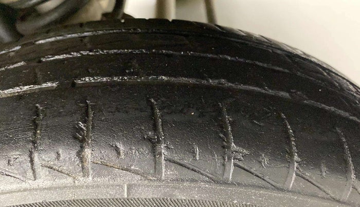 2022 Maruti Alto LXI OPT CNG, CNG, Manual, 39,477 km, Left Rear Tyre Tread