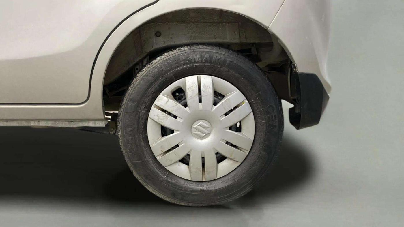 2022 Maruti Alto LXI OPT CNG, CNG, Manual, 39,737 km, Left Rear Wheel