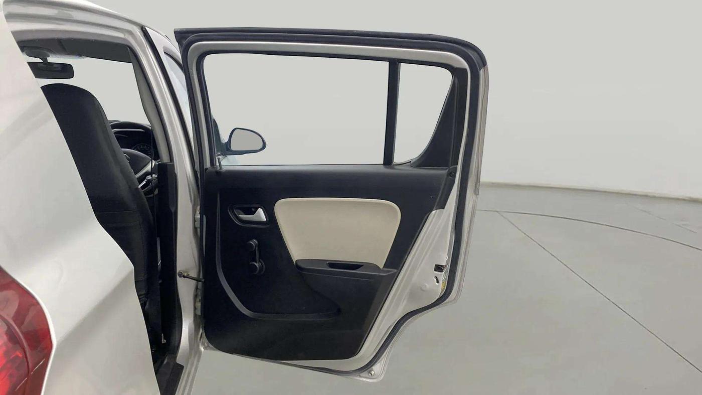 2022 Maruti Alto LXI OPT CNG, CNG, Manual, 39,737 km, RHS Rear Door