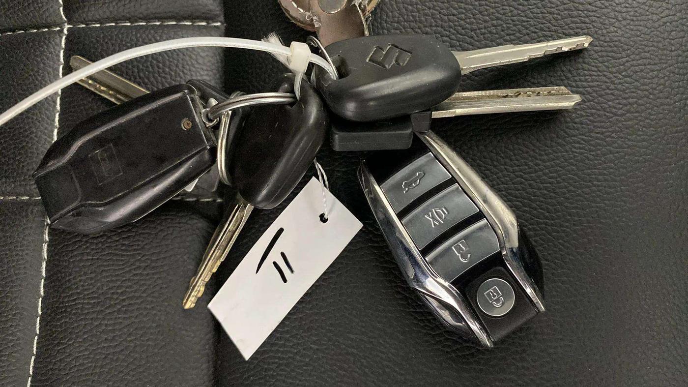 2022 Maruti Alto LXI OPT CNG, CNG, Manual, 39,737 km, Key Close Up