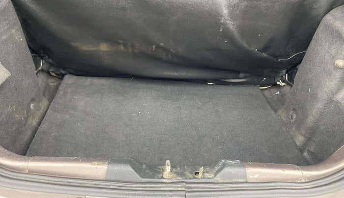 2018 Tata Tiago XZ PETROL, Petrol, Manual, 45,009 km, Boot Inside