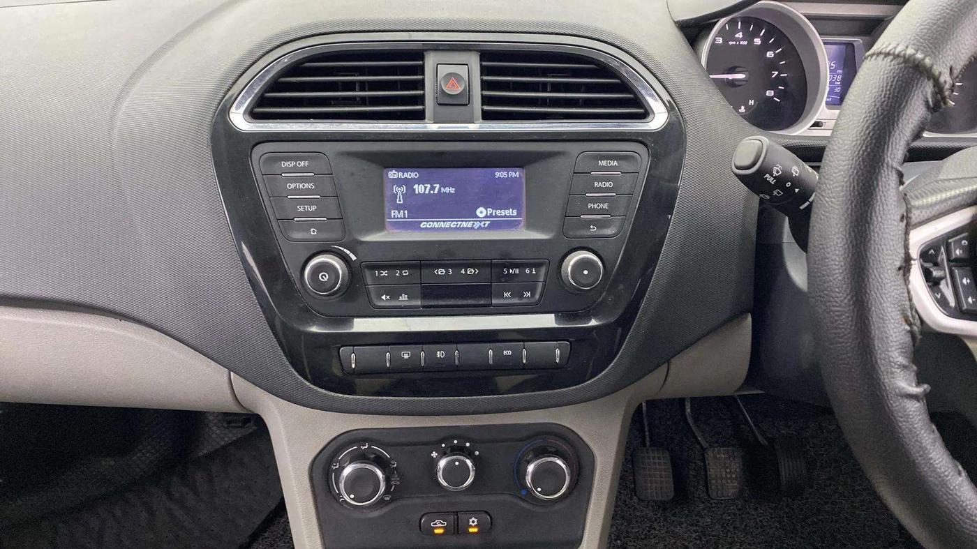 2018 Tata Tiago XZ PETROL, Petrol, Manual, 45,056 km, Air Conditioner